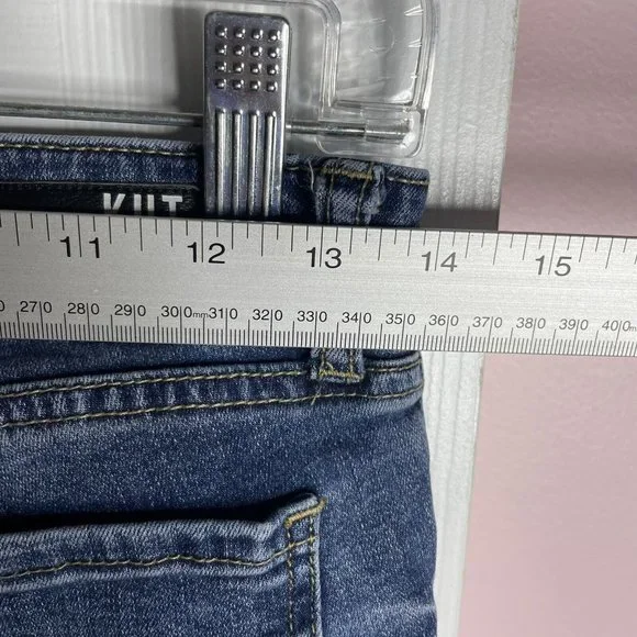 KUT From the Kloth Skinny Ankle Jeans Women’s 2 Floral Embroidered Medium Wash - Picture 9 of 11